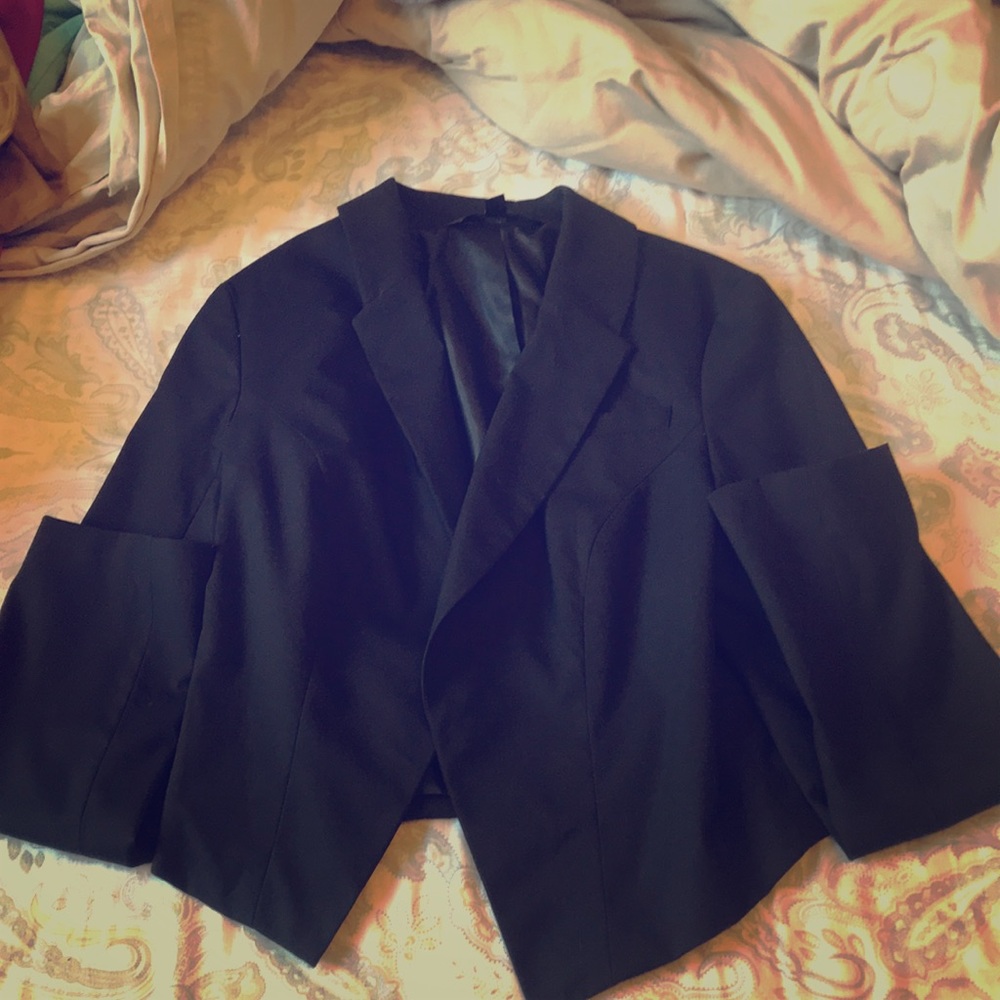 Short length stylish blazer